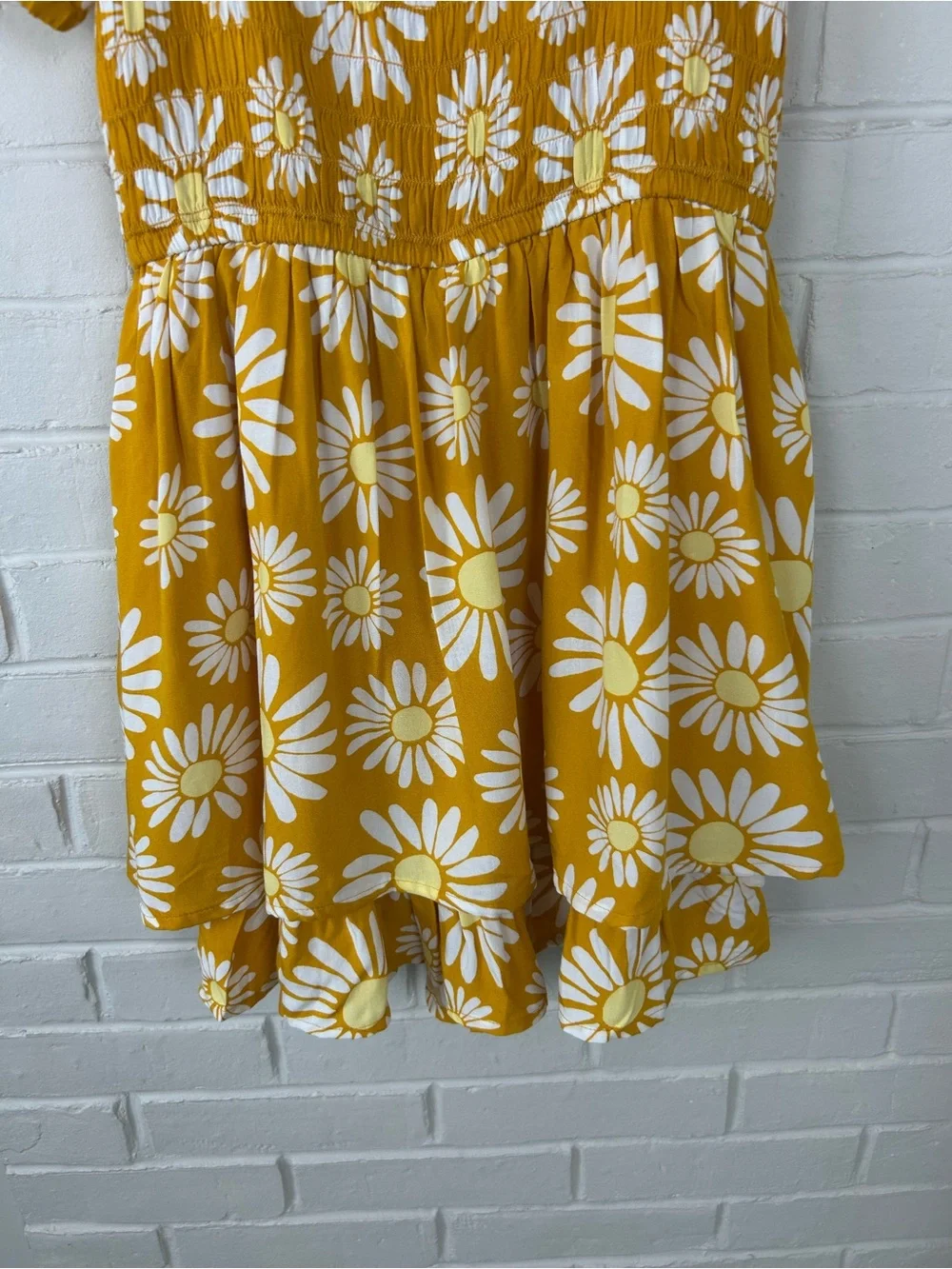 Girls Old Navy Floral Printed Puff Sleeve Smocked Dress w/Shorts Size L 10/12